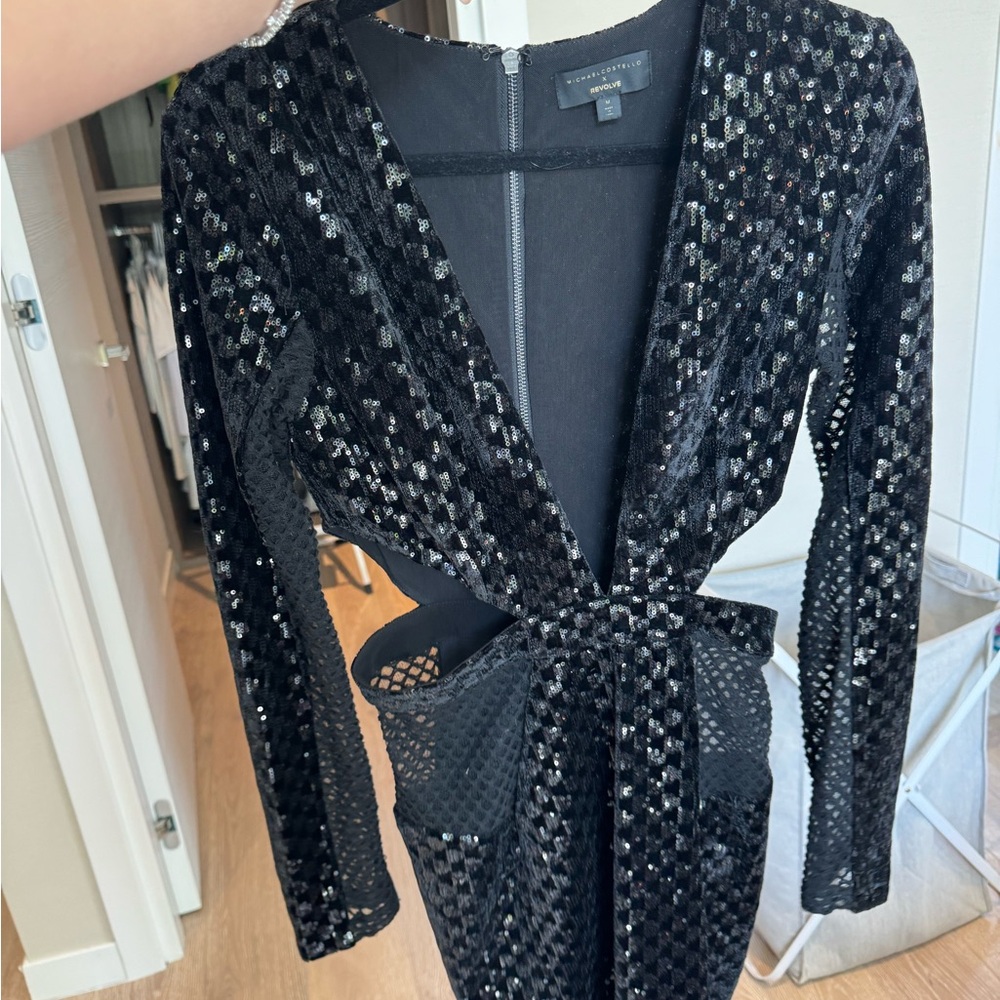 Michael Costello x revolve mini dress . Size medium. Perfect condition!